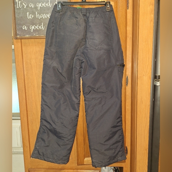 L.L.Bean Kids Black Nylon Snow Pants In A Size 14. EUC. - Picture 7 of 7